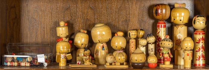 A collection of Japanese Kokeshi wood dolls, greatest 12"h