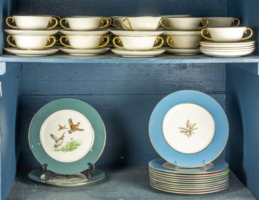 A set of eleven Lenox porcelain plates in Westfield Blue pattern W-335-F