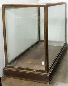 A large Arts & Crafts oak framed ships model presentation case