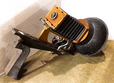 A Vintage photo enlarger with a Carl Zeiss Jena #1022330 Tessar 1:4