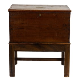 A Georgian cellarette on stand