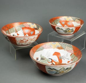 Set of three Japanese Kutani bowls