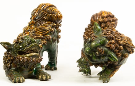 (lot of 2) Chinese Shiwan lions