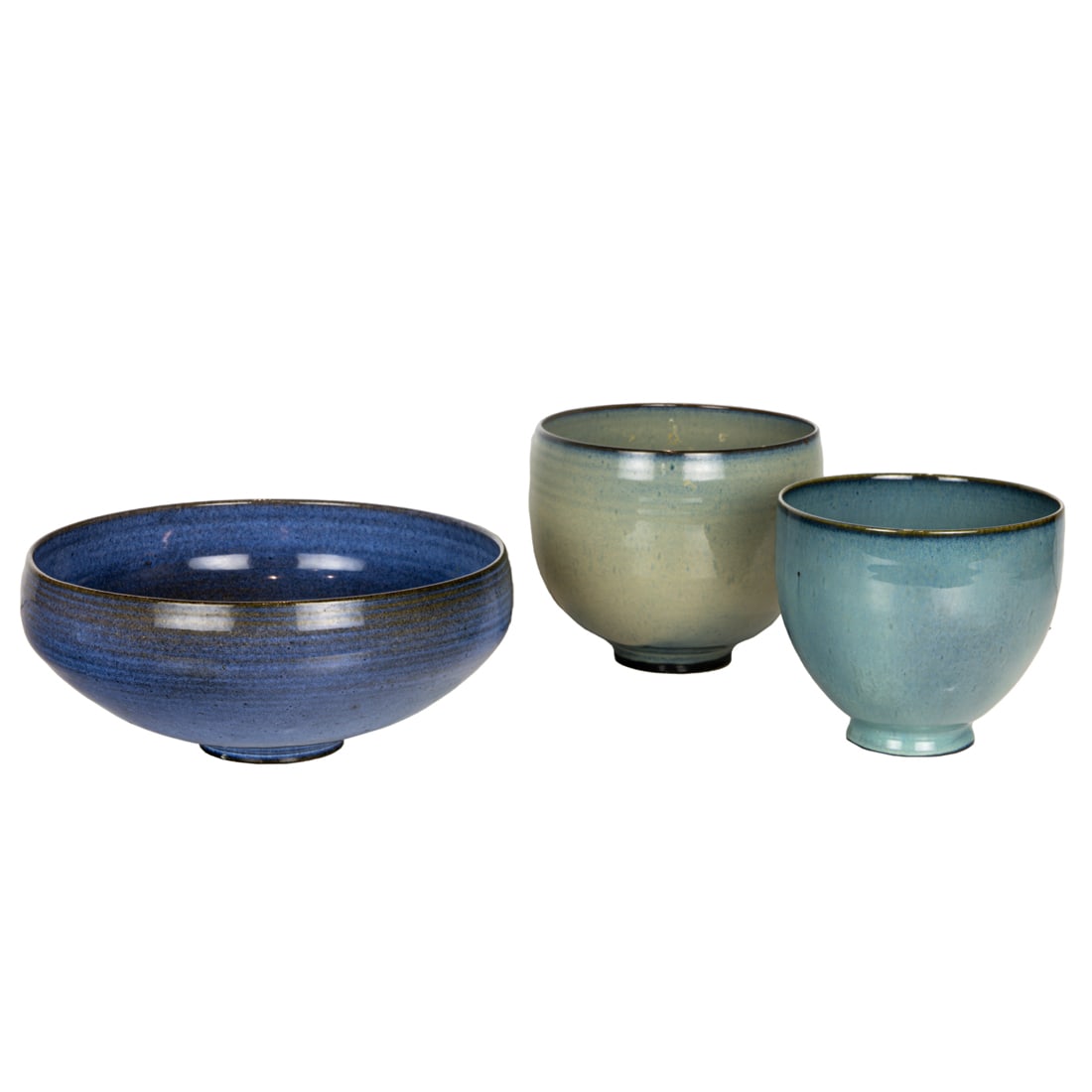 Three Edwin and Mary Scheier Studio pottery bowls, each incised 'Scheier', greatest 3: Three Edwin and Mary Scheier Studio pottery bowls, each incised 'Scheier', greatest 3.5"h x 6.5"dia