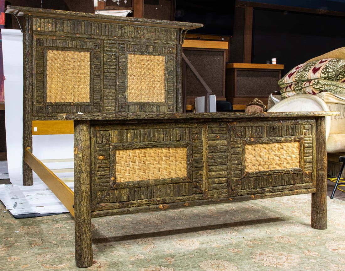 An Old Hickory bedstead (1 of 4)