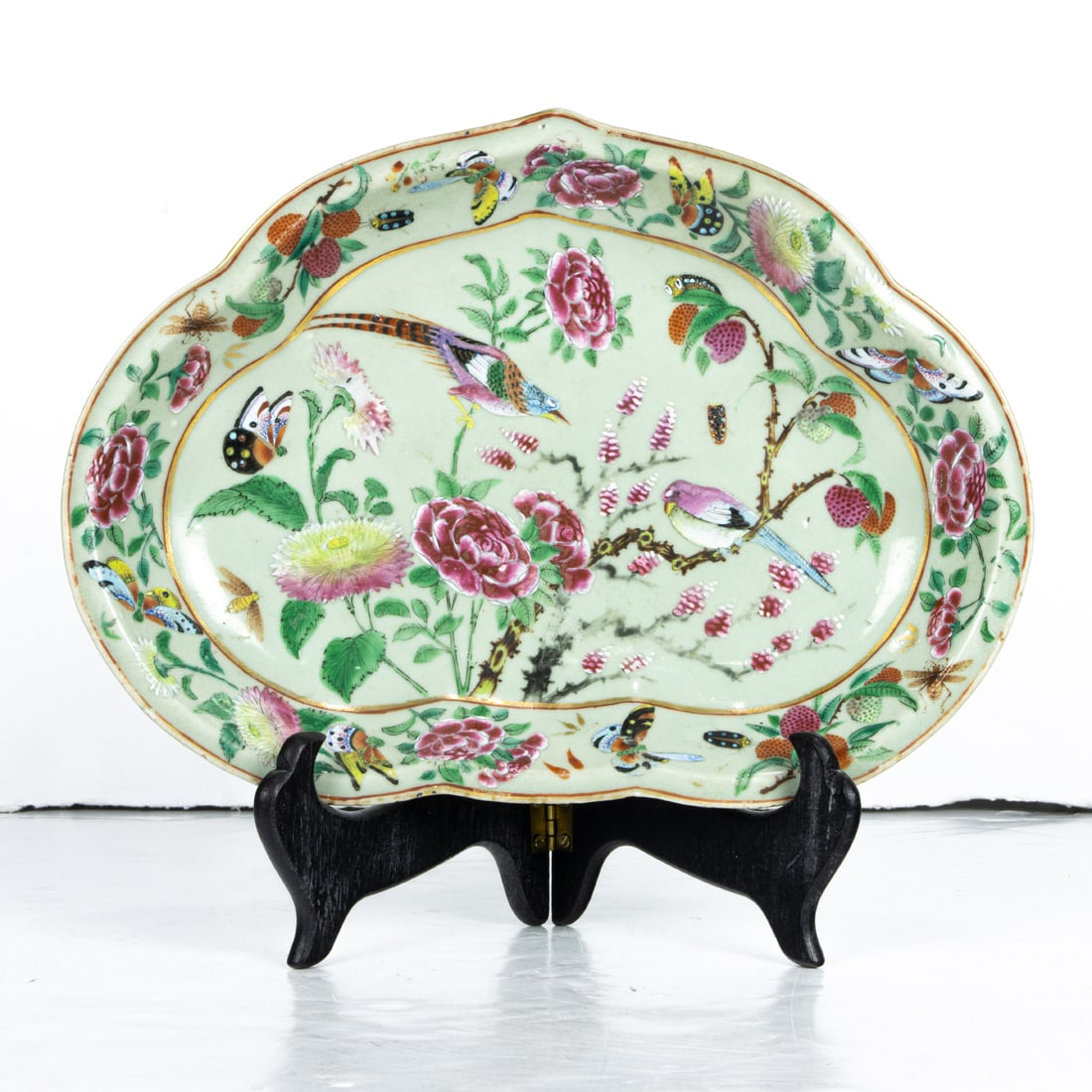Chinese famille rose and celadon glazed dish (1 of 1)
