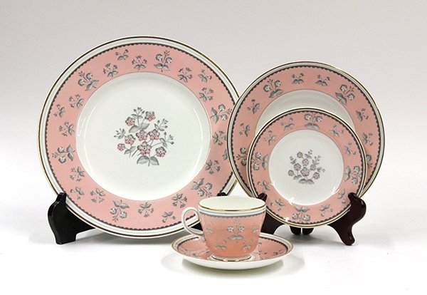 Wedgwood 'Pimpernel' table service: (lot of 43) Wedgewood ''Pimpernel'' pattern service for eight, each having a salmon floral decorated border surrounding the polychrome decorated medallion, including: (8) dinner plates 10.75'', (8) sa