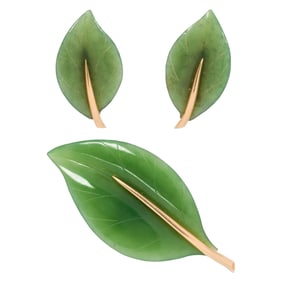 A Gumps Jade and 14k gold jewelry suite