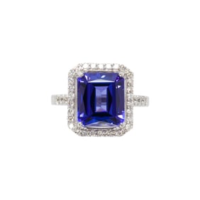 A tanzanite, diamond and 18k white gold ring