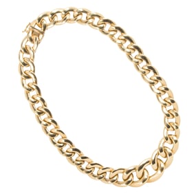 A 18k gold chain