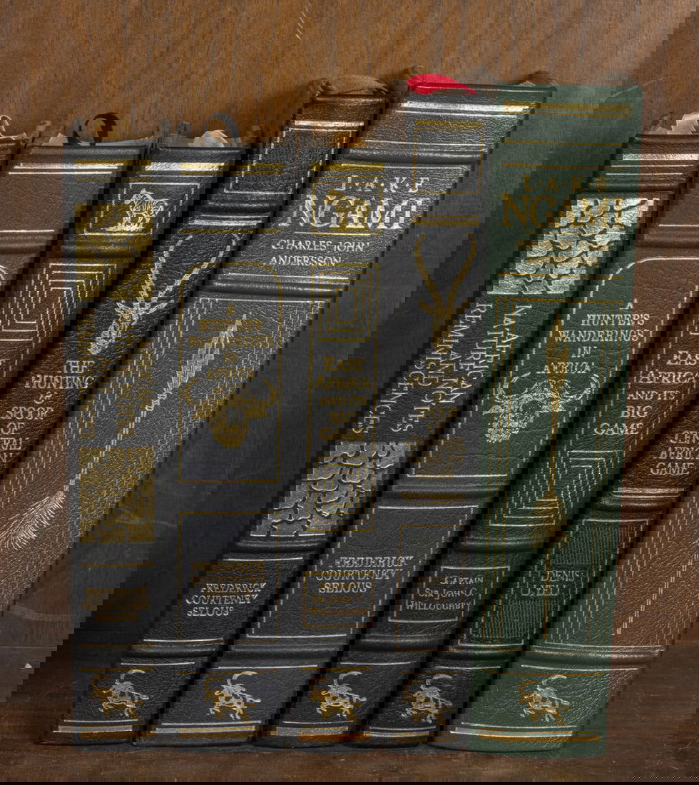 A lot of five [Briar Patch Press] African Collection hunting books (1986-1990) (1 of 1)