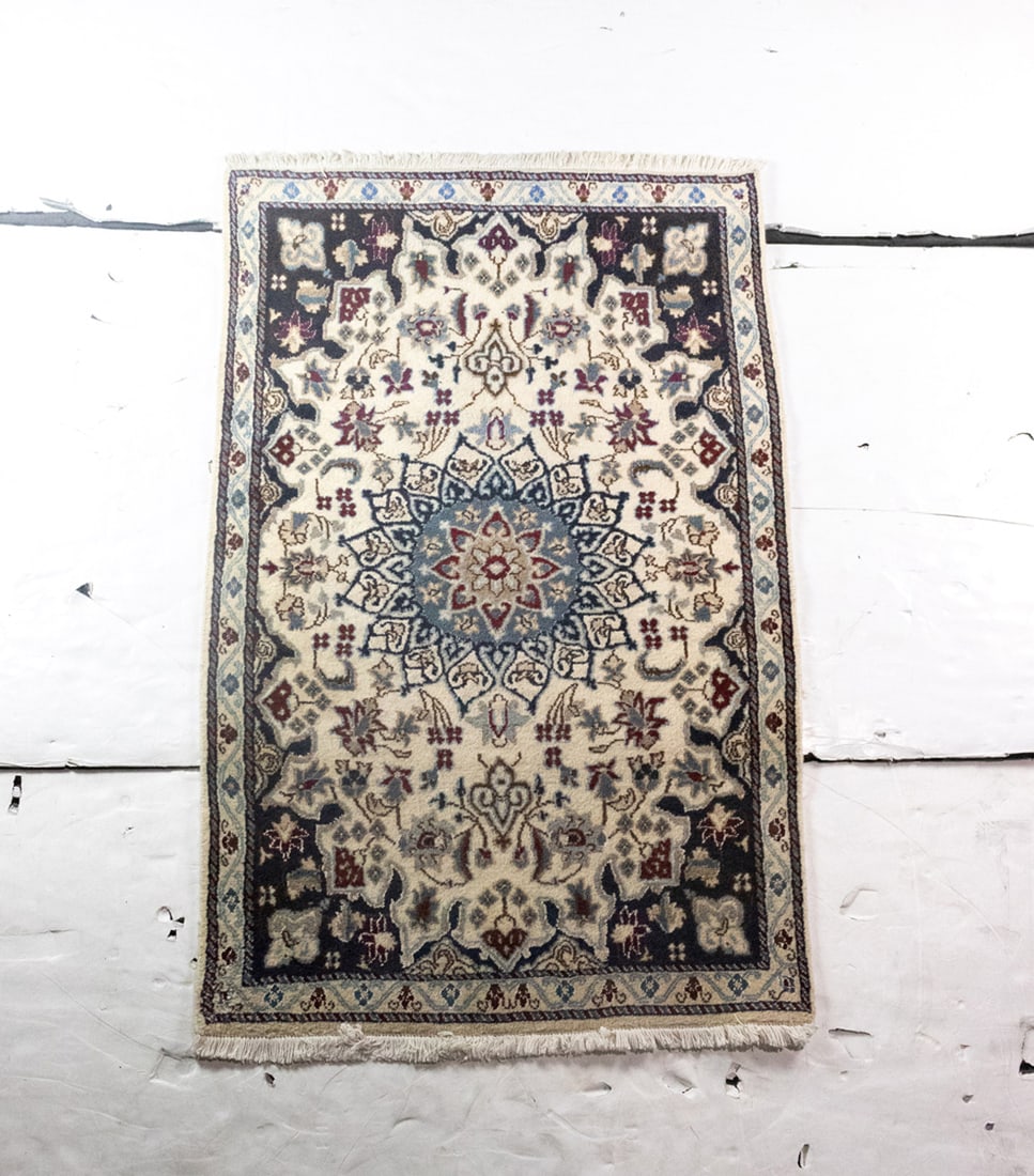 An Indo Tabriz carpet (1 of 2)