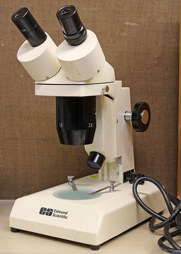 4644 Edmund Scientific Microscope