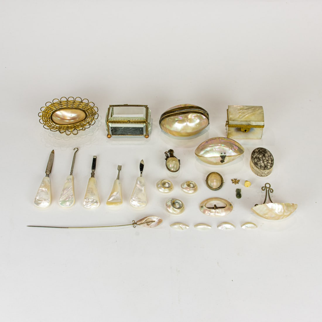 A group of mainly Palais Royal metal and shell dresser articles (1 of 1)
