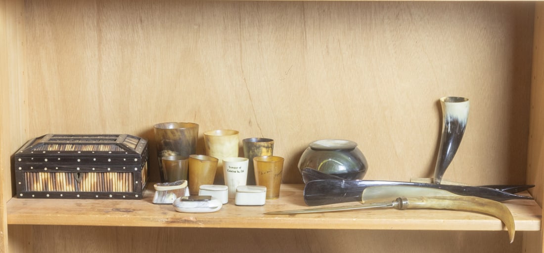 An assembled group of horn table articles (1 of 1)