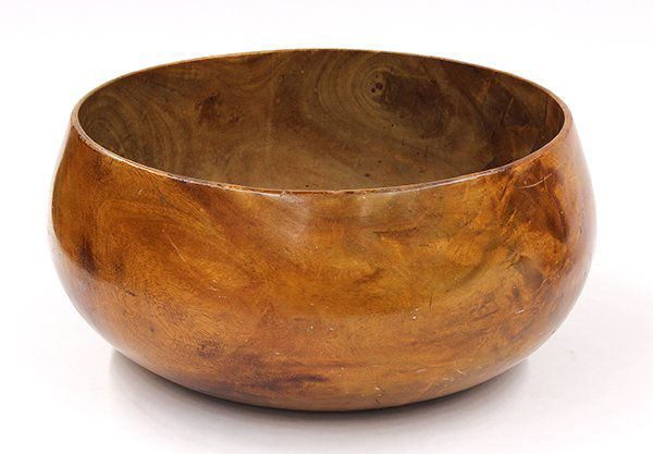 Hawaiian carved wood poi bowl: Hawaiian carved wood poi bowl, the highly figured bowl fashioned from koa wood, of hollowed circular form and tapering to the rim, the exterior with a later surface, the interior with a mellow natural