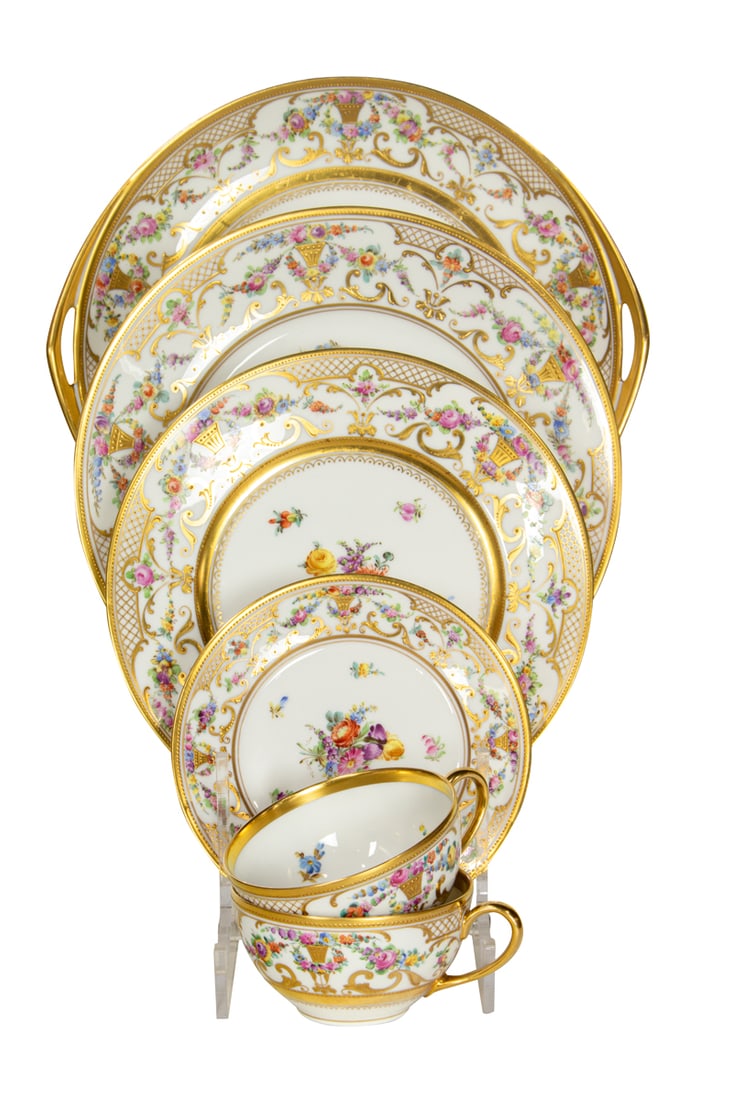 A Lamm of Dresden decorated porcelain dinner service (1 of 4)