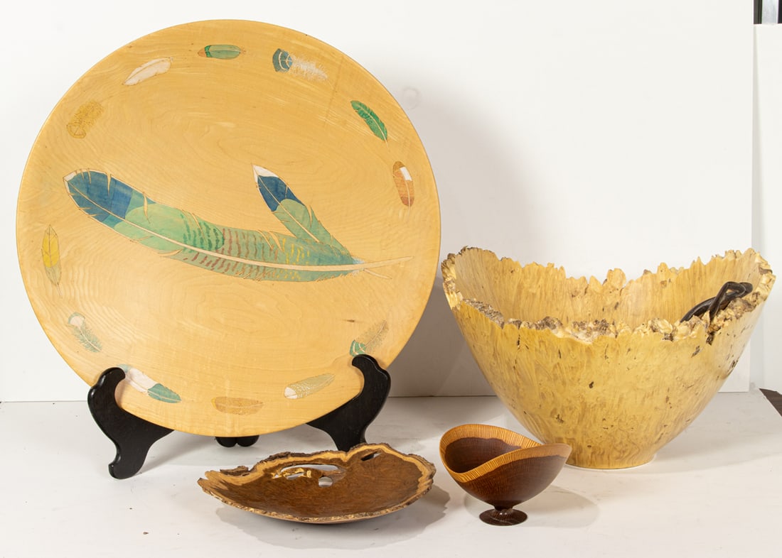 A group of Studio turned wood bowls and serving pieces (1 of 3)