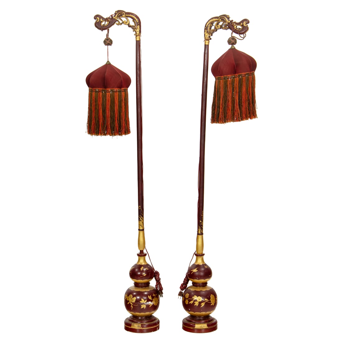 A pair of Chinese Export parcel gilt papier mache floor lamps (1 of 4)