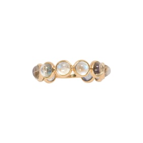 A moonstone and 18k gold band