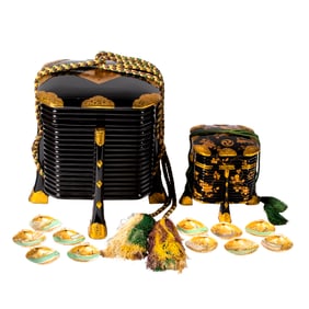 Set of Japanese Kaiawase with three Kaioke (laquer storage boxes)