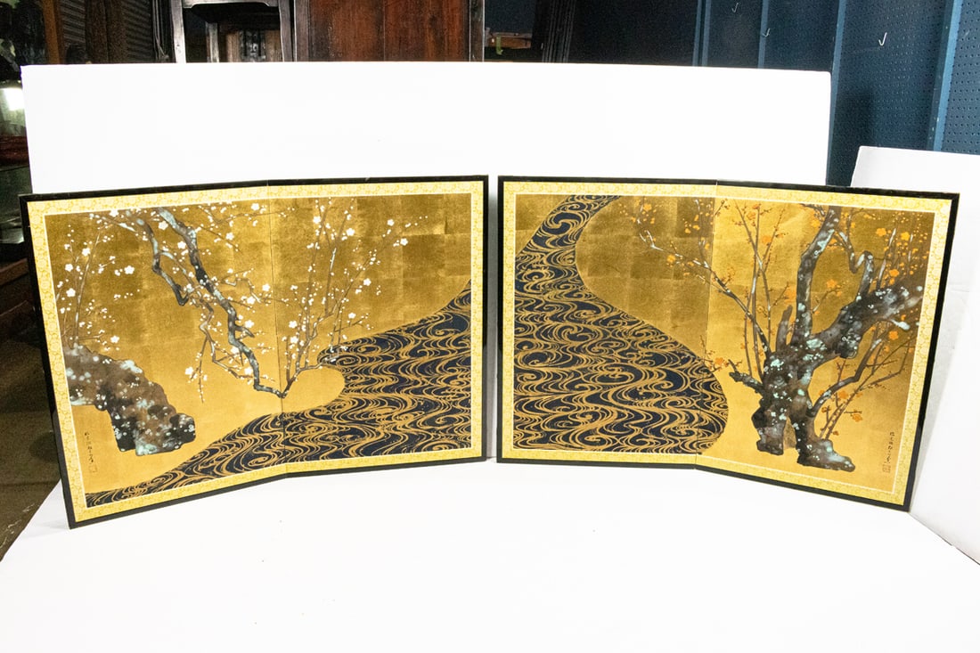 A pair of Japanese two-panel folding screens (1 of 3)