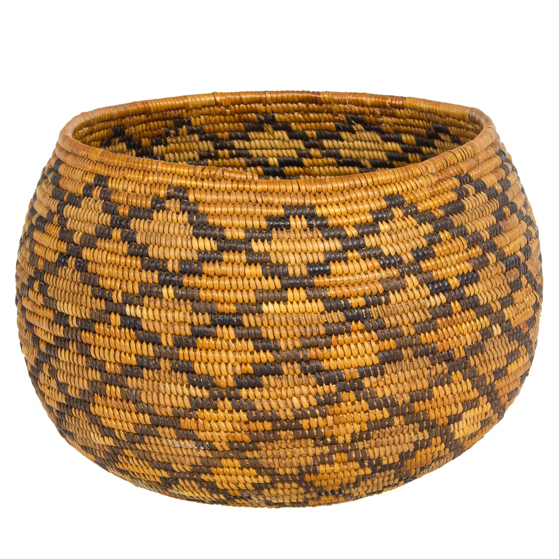 A Native American basket, probably Yavapai or Apache (1 of 4)