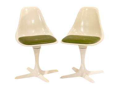 A pair of Mid-Century Modern 'Tulip' style dining chairs by Burke Furniture