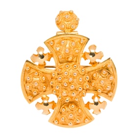 An 18k gold maltese cross brooch-pendant