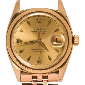 An 18k Gold Rolex oyster perpetual datejust circa 1970-1979 wristwatch