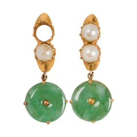 A pair of jade, cultured pearl and 18k gold earrings