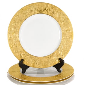 Three Bijorn Wiinblad for Rosenthal gilt plates in the Magic Flute pattern