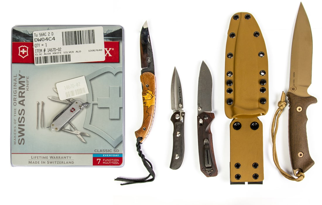 Five Contemporary outdoor, utility and sporting knives in original boxes, including Spartan Harsey (1 of 1)
