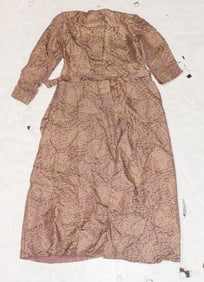 A Chinese silk robe