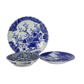 (lot of 3) Japanese Arita blue and white chargers