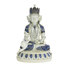 A Chinese famille rose globular 'dragon' vase