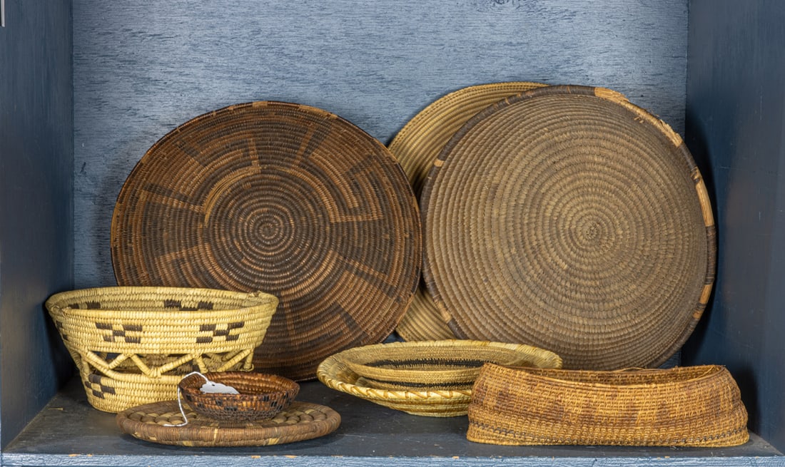 Lot of Native Ameirican baskets including Hopi, Pima, Papago, etc (1 of 1)