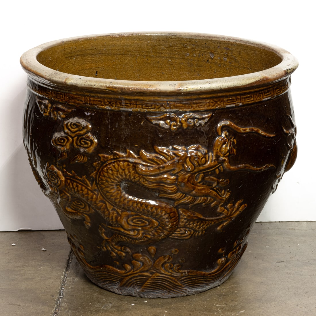 A Chinese glazed dragon planter (1 of 1)