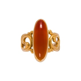 A carnelian and 14k gold ring