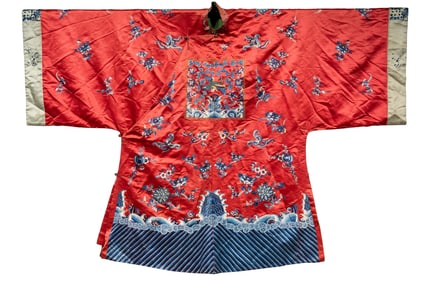 A Chinese embroidered red-ground lady's robe