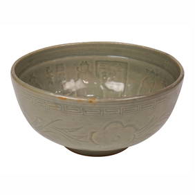 A Chinese Longquan celadon glazed 'Tale of the Pipa' bowl (1 of 5)