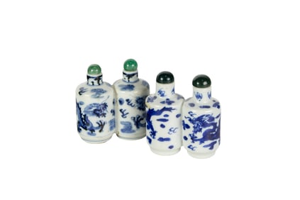(lot of 2) Chinese blue and white conjoined 'dragon' snuff bottles