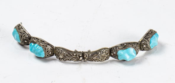 A turquoise jade bracelet