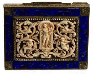 An European gilt vermiel silver compact
