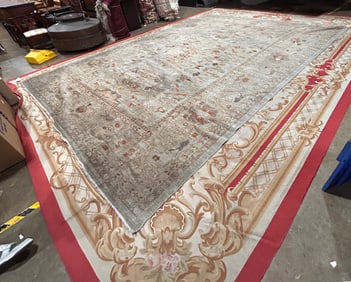 A Pakistani Oushak carpet