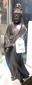 A Japanese bronze Guanyin figure
