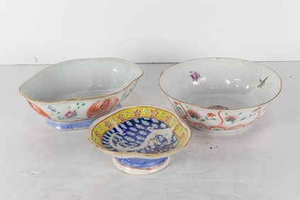 (lot of 3) Chinese famille rose bowls