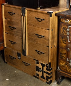 A Japanese isho tansu
