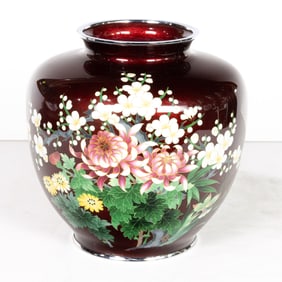 A Japanese cloisonne ginbari vase