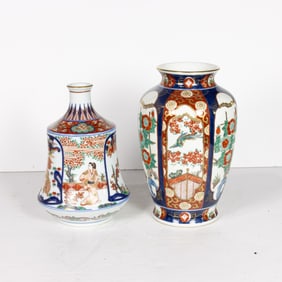 (lot of 2) Japanese Imari vases